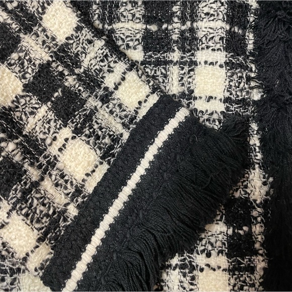 GUCCI Black Ivory Wool Boucle Tweed Jacket - Picture 9 of 13